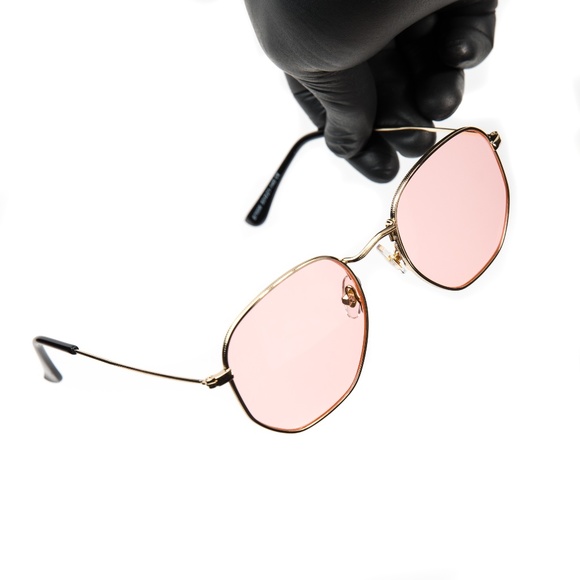 Pink Tint Gold Frame Retro Summer Sunglasses - Picture 2 of 4